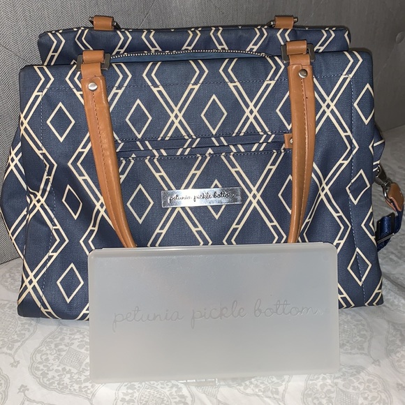 Petunia Pickle Bottom diaper bag - Picture 4 of 6